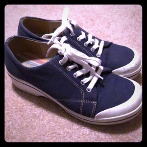 Vegan Dansko Laced Shoes